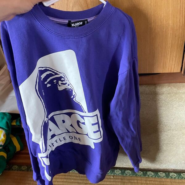 XLARGE kids キッズ薄めトレーナー