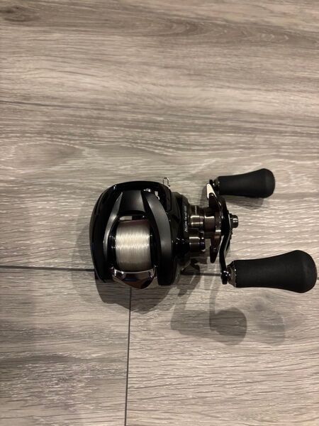 Daiwa 22ジリオンTW HD 1000H 右ハンドル