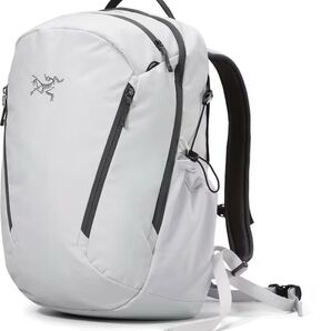 【新品】ARC’TERYX アークテリクス マンティス26 タグ付 ホワイト ソリチュード X000006044 国内正規品 完売