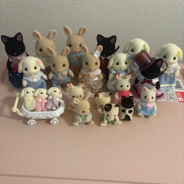 シルバニアファミリー まとめ売りです。箱にしまっていたから綺麗です。