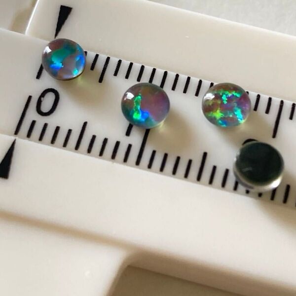トリプレットギルソンオパール ルースセットopal