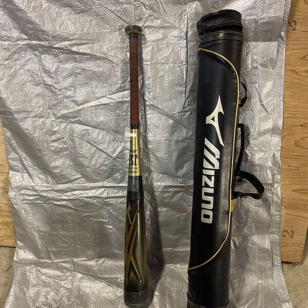 ミズノ MIZUNO 軟式少年用beyondmaxking ケース付き 中古品 ビヨンドマックスキング 軟式用 ミズノ