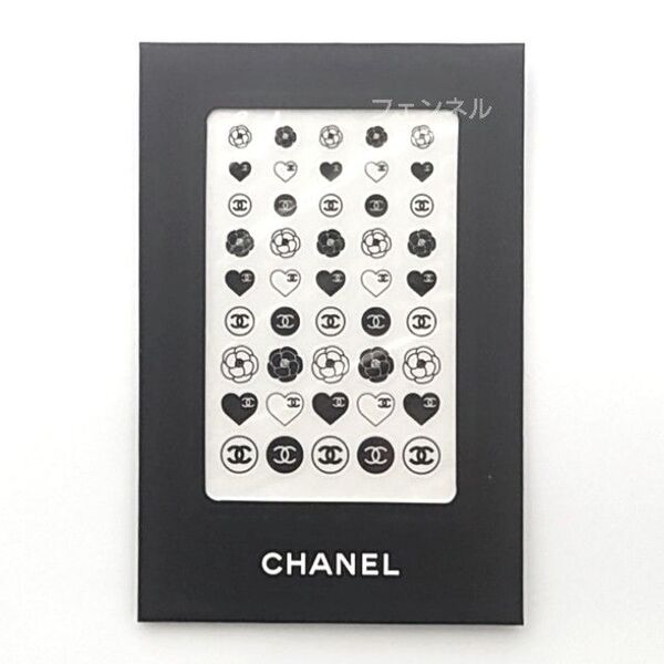 希少 新品 本物です! シャネル CHANEL 正規ノベルティ ネイルステッカー アート シール 45個 CCマーク ネイルサロン