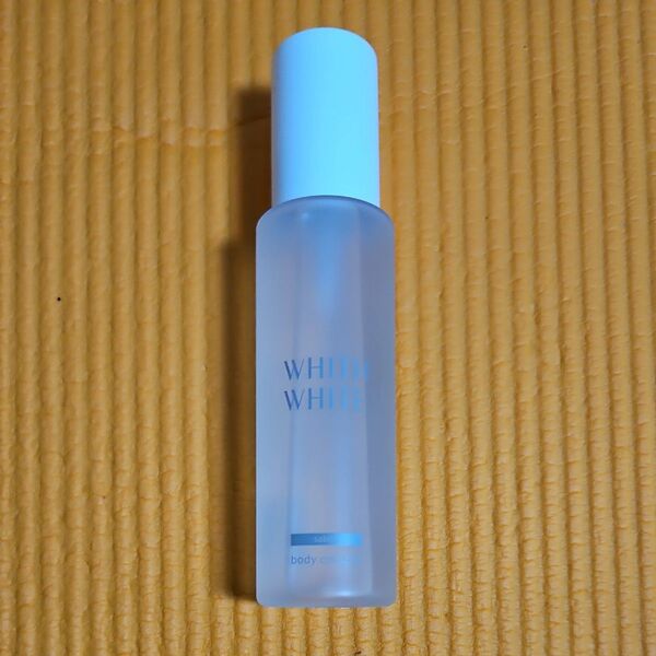 WHITE WHITE フィス ボディコロン サボン