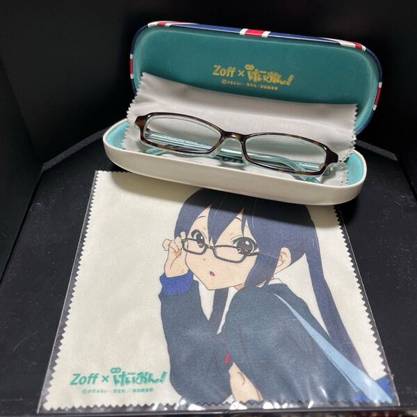 けいおん! Zoff メガネ拭き (未使用)メガネフレーム あずにゃんモデル ケース付き 中野梓