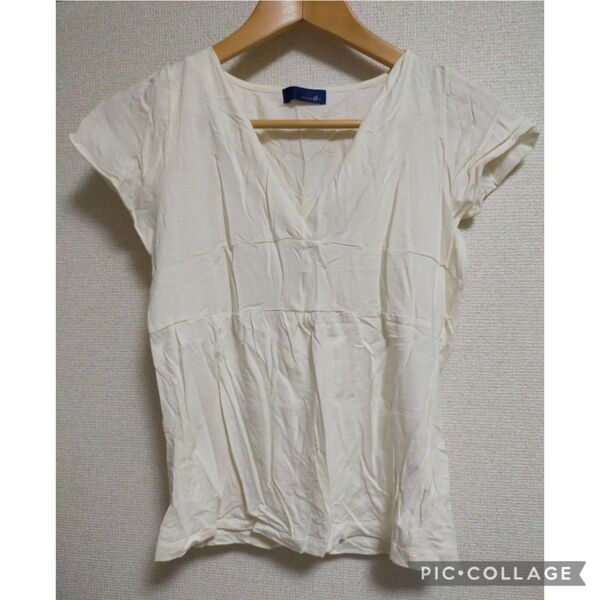 カシュクール フレンチスリーブ 半袖トップス アイボリーホワイト Vネック スクエアネック