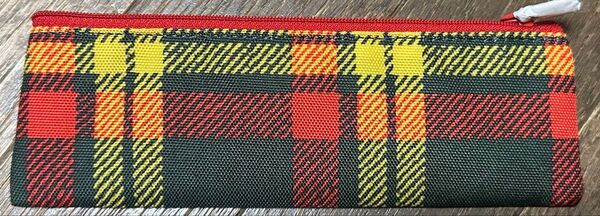 【新品】伊勢丹 オリジナル 化粧ポーチ ペンケース チェック柄 マルチカラー