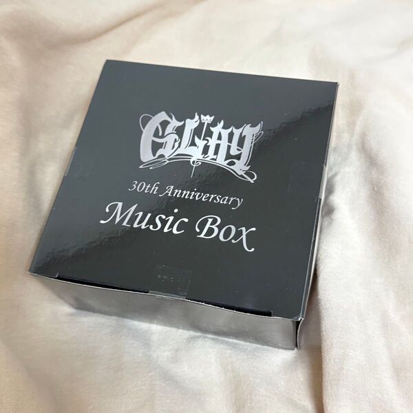 GLAY GIGO 30th Anniversary MUSIC BOX EXPO マスコット ぬいぐるみ ZURA ローソン