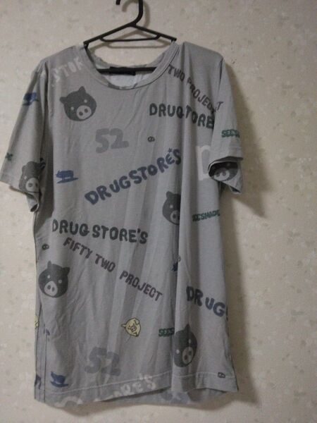 DRUG STORE'S Tシャツ