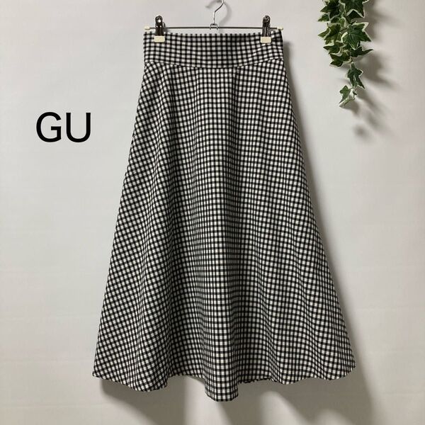 GU ギンガムチェック柄スカート
