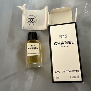 【未使用】CHANEL No.5 オードゥトワレット香水 4ml