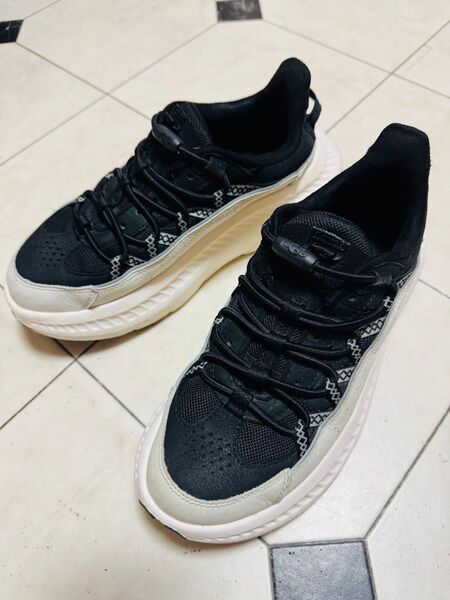 ugg アグ スニーカー CA805 24cm