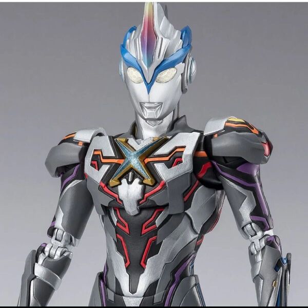 フィギュアーツ ウルトラマンエクシードX