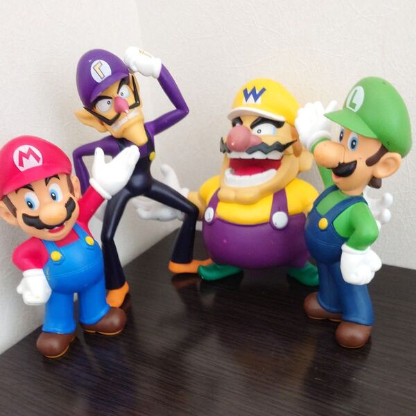 マリオ ルイージ ワリオ ワルイージ フィギュア 4体セット
