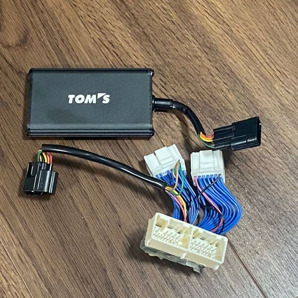 Tom's スピードリミッターカット レクサスRCF GSF