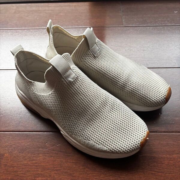 ZARA ザラ メッシュ スリッポン スニーカー ベージュ 25