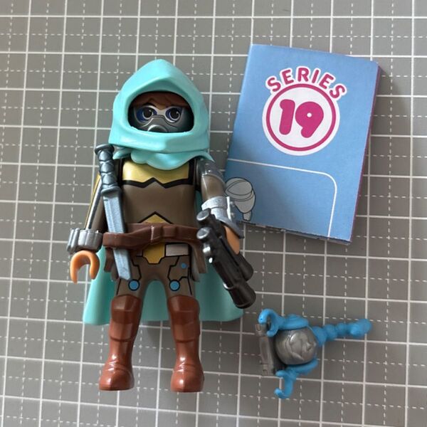 プレイモービル figures シリーズ フードの戦士 playmobil yoru