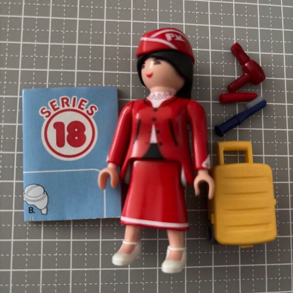 プレイモービル figures シリーズ キャビンアテンダント playmobil yoru