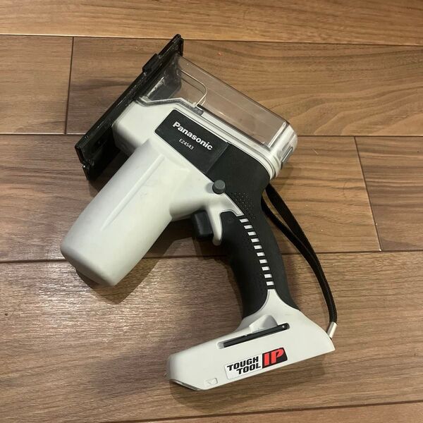 EZ4543 パナソニック 充電角穴カッター ボードカッター(箱付きだと+2000)