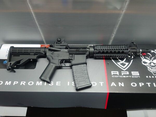 BATON BASIKOS M4 CQB 電動トリガー Lipoバッテリー&充電器付き すぐに撃てます