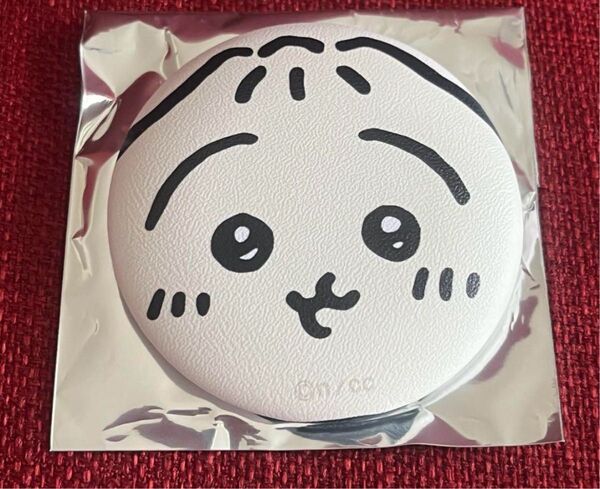 【非売品】ちいかわ飯店 ノベルティ ぷにぷに缶バッジ うさぎ