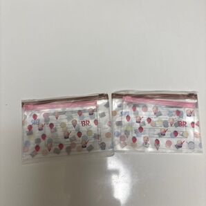 サーティワンアイスクリーム ジップ付き小物入れ 2枚×2セット=4枚 非売品 新品未開封
