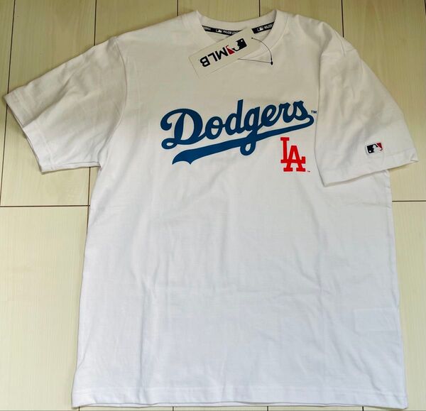 新品 Mサイズ MLB ドジャース 半袖ロゴTシャツ 白