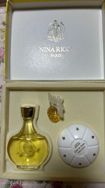 ニナリッチ 香水 NINA RICCI