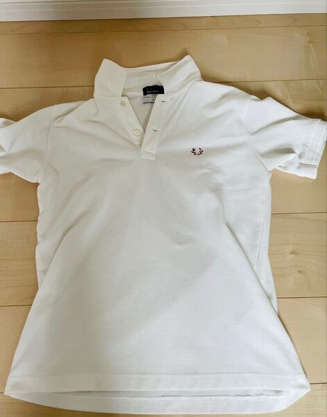 FRED PERRY ポロシャツ ホワイト クリーニングしてからの出品になります。