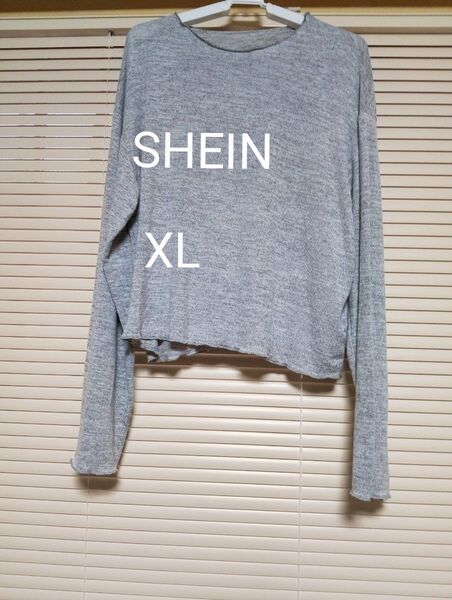 SHEIN グレートップス