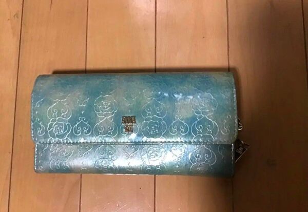 アナスイ 長財布