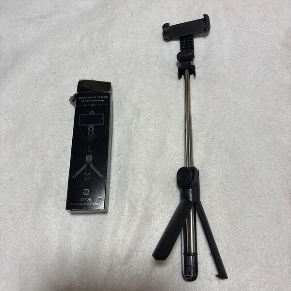 三脚にもなる スマホスタンドselfie stick trip od