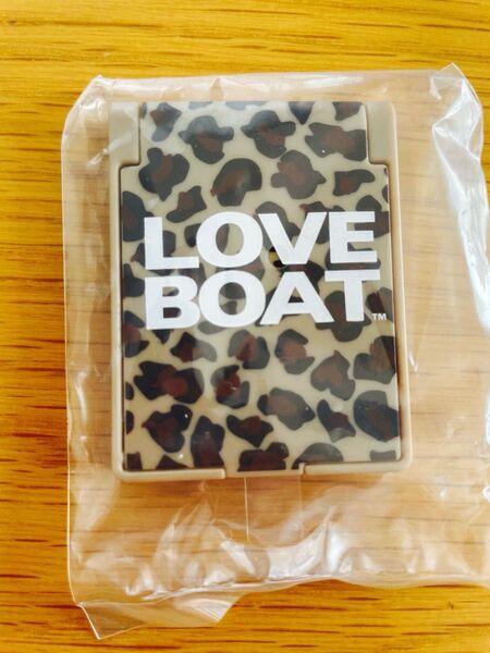 LOVE BOAT ミニチュアミラーコレクション 2 レオパード×ホワイト