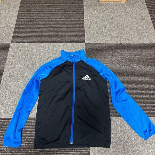 adidas ジャージ 上 140 黒×青
