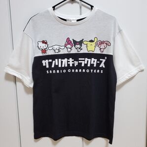 匿名配送:サンリオキャラクターズ 半袖Tシャツ 白×黒 Mサイズ