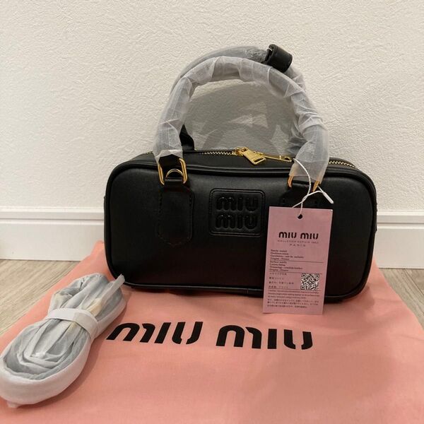 miumiu ショルダーバッグ バッグ