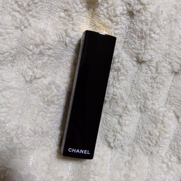 CHANEL シャネル ルージュ アリュール リップスティック 174 口紅