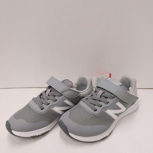 ニューバランス YOPREMGY 19.5cm 新品未使用 newbalance 男の子 女の子 スニーカー 送料無料
