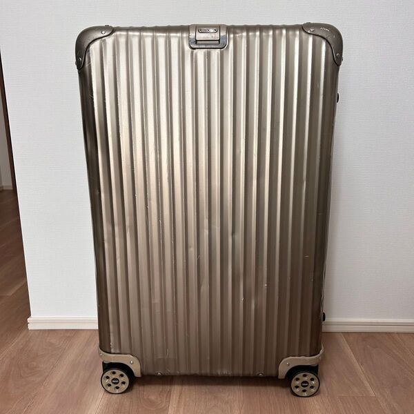 RIMOWA TOPAS TITANIUM
