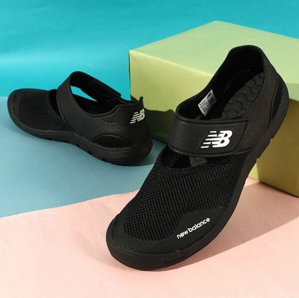 【美品】ニューバランス 19cm サンダル ブラック おでかけ・水遊びに◎ New Balance