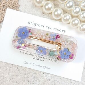 1579*ハンドメイド押し花のヘアクリップ