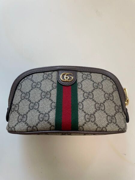 GUCCI GGキャンバスポーチ