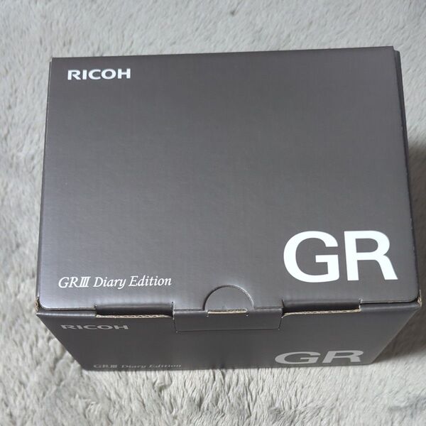 RICOH GR III Diary Edition (メタリックウォームグレー)