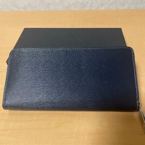新品 イズイットラウンドファスナー長財布 本革 メンズ ペッパー 971606 紺 定価15400円