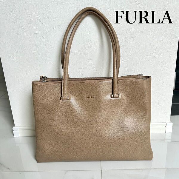 FURLA ベージュ ハンドバッグ トートバッグ