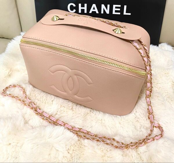 CHANEL ノベルティポーチ ゴールド ピンク 大容量 非売品 ピンク 社外品チェーンつき
