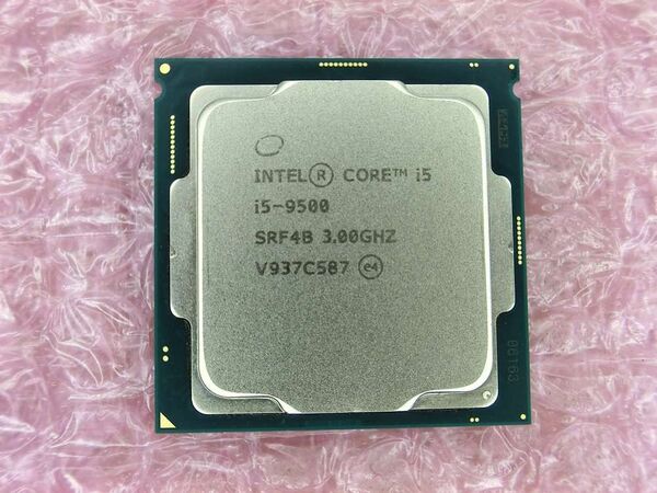 CPU Intel Core i5-9500 中古動作品 25a2b1