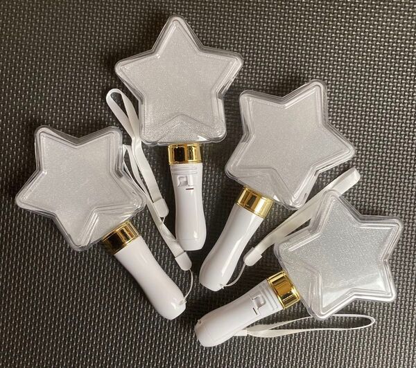 15色のカラーチェンジ・星型LEDペンライト 4本セット