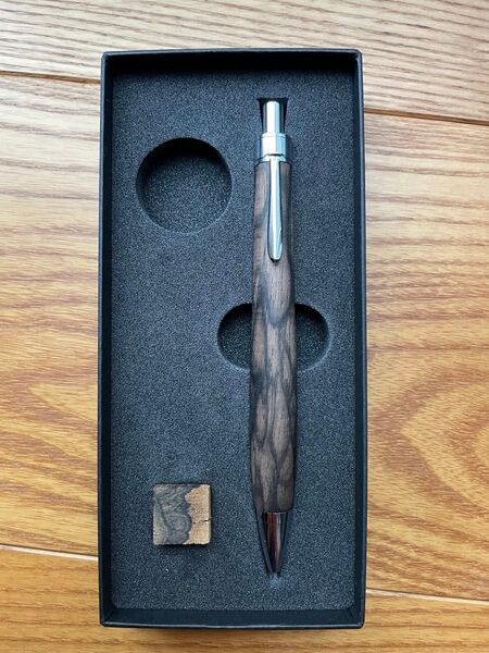 【新品未使用】黒柿孔雀杢 KATO201 ボールペン 工房楔 野原工芸 こぶた工房 クラフトエー