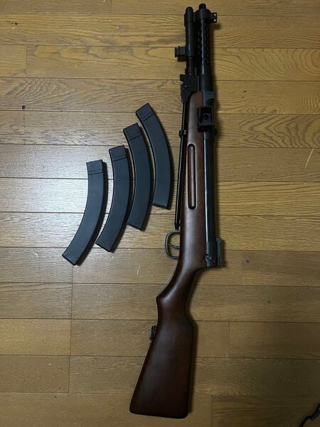 S&T? 100式機関短銃 マガジン4本付き エアガン 電動ガン